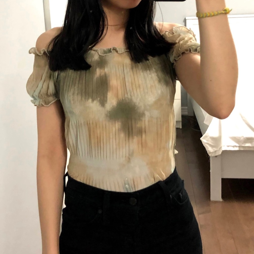 Y2K • Earthy Chiffon Top - Picture 8 of 9